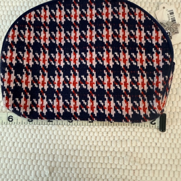 Houndstooth Patterned Pouch - Picture 5 of 5